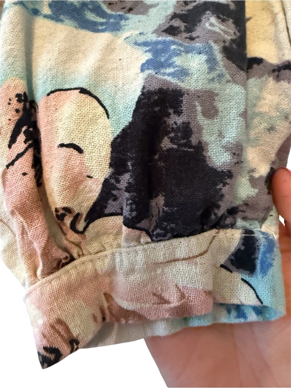 Beautiful Brand Floral Abstract Long Sleeve Blouse - Size Small - Blue/Cream - Picture 4 of 5